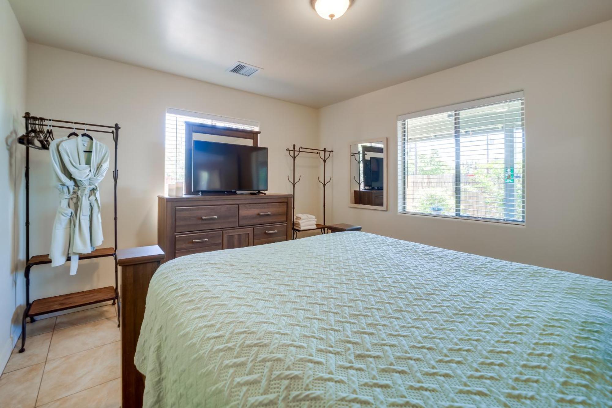 Red Rock Retreat With Patio 3 Mi To Downtown Sedona Villa ภายนอก รูปภาพ