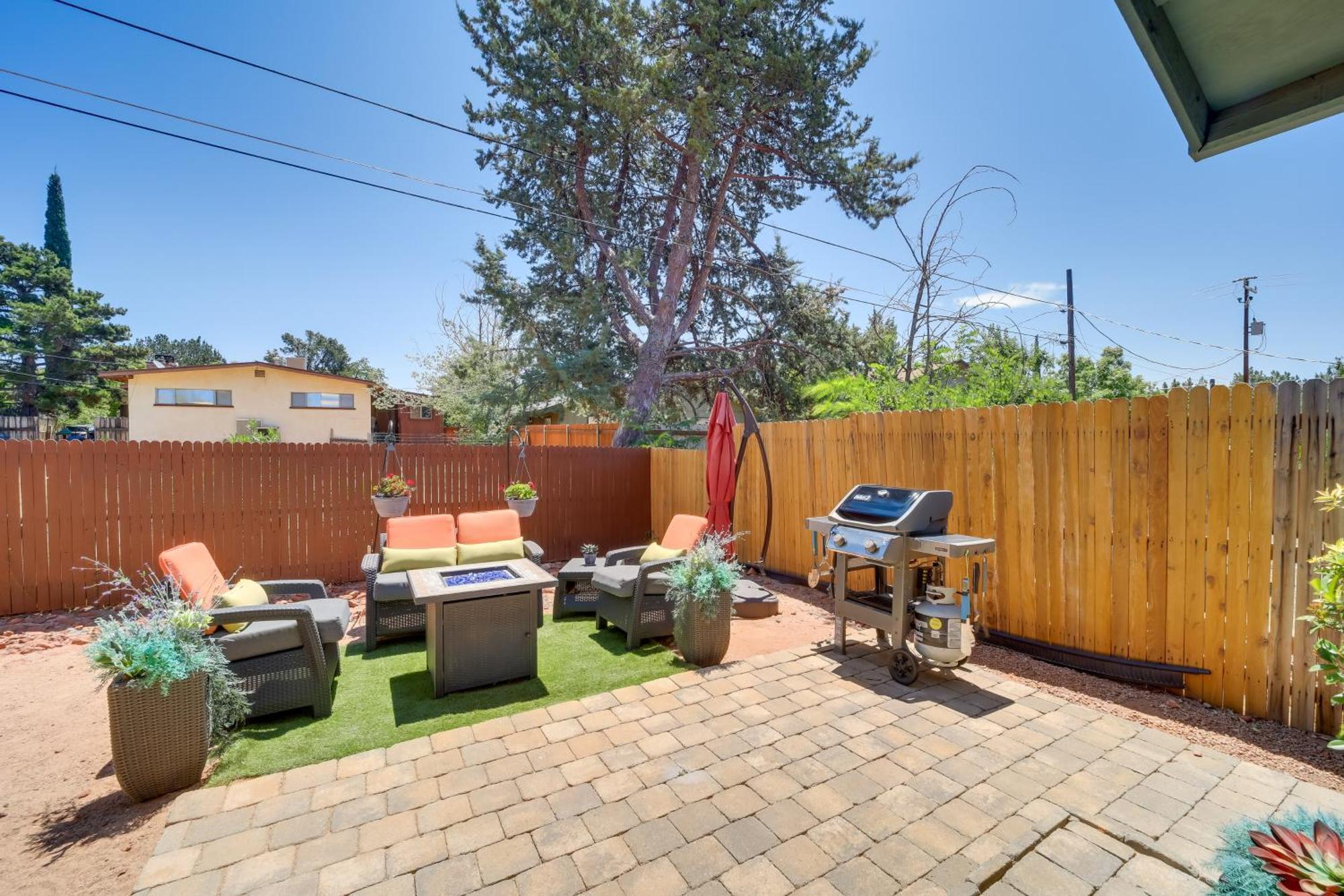 Red Rock Retreat With Patio 3 Mi To Downtown Sedona Villa ภายนอก รูปภาพ
