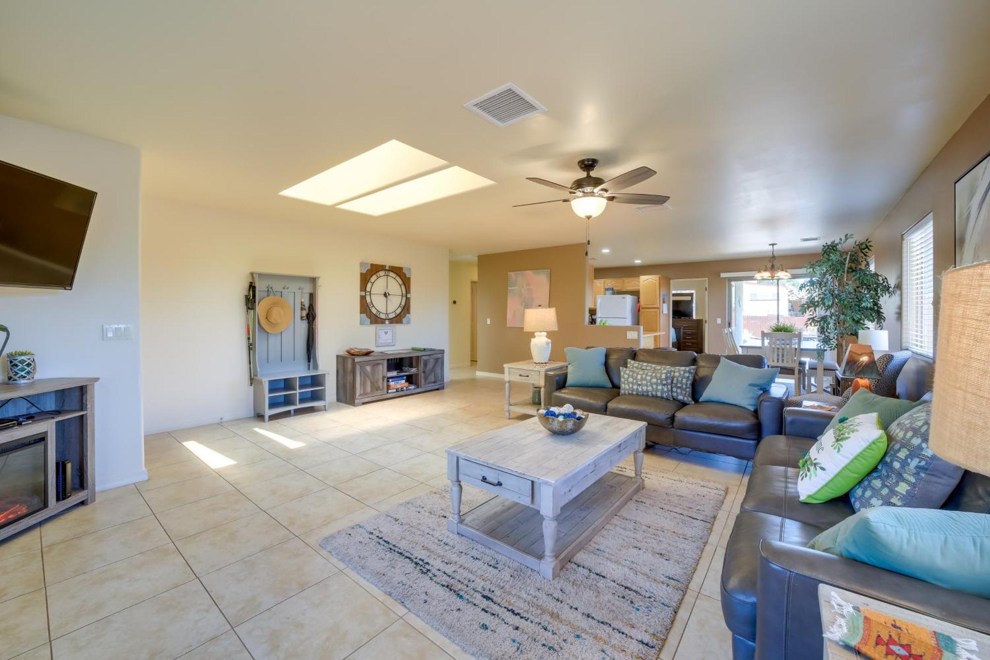 Red Rock Retreat With Patio 3 Mi To Downtown Sedona Villa ภายนอก รูปภาพ