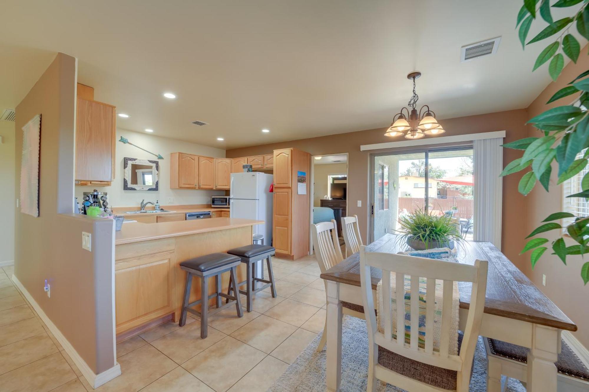 Red Rock Retreat With Patio 3 Mi To Downtown Sedona Villa ภายนอก รูปภาพ