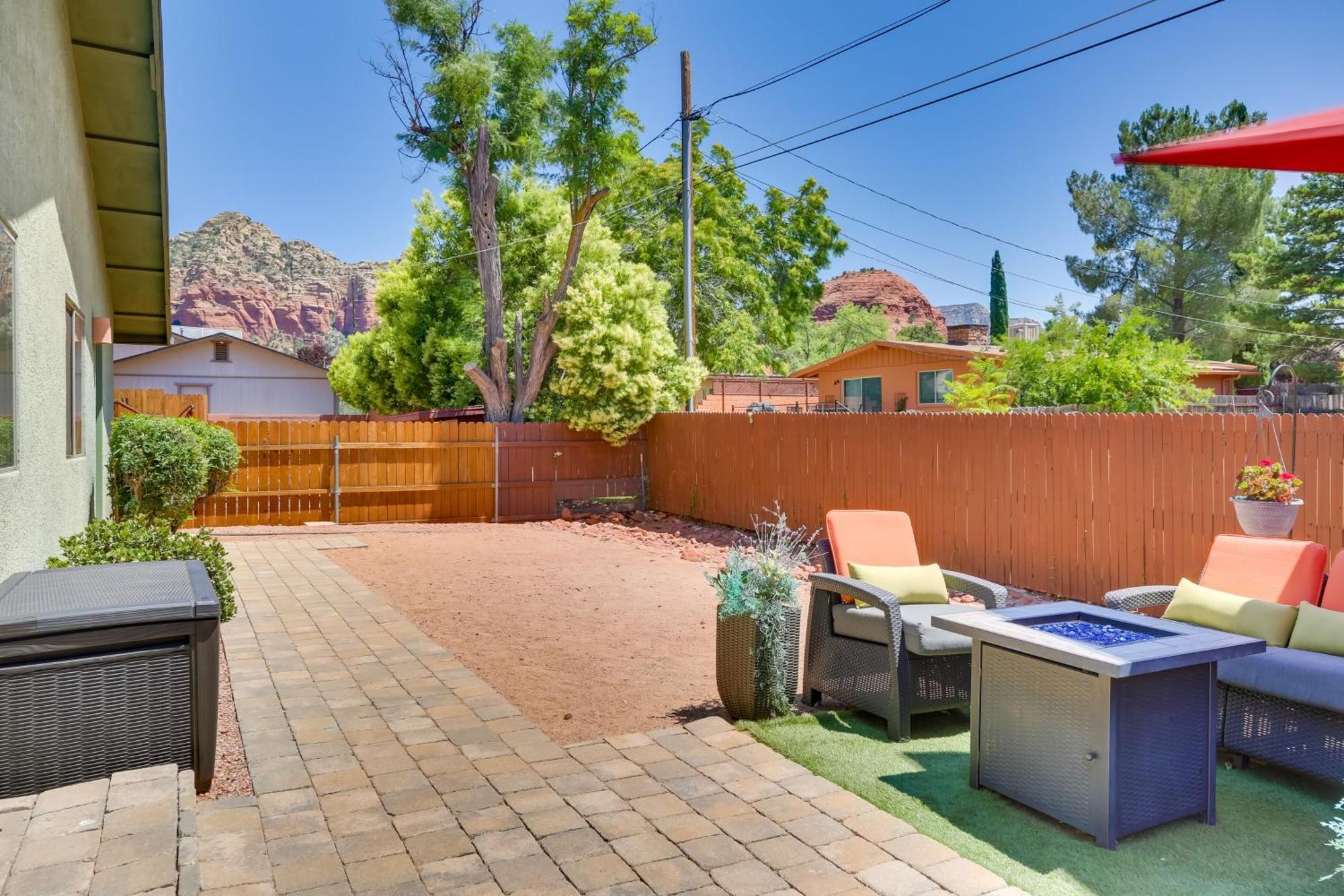 Red Rock Retreat With Patio 3 Mi To Downtown Sedona Villa ภายนอก รูปภาพ